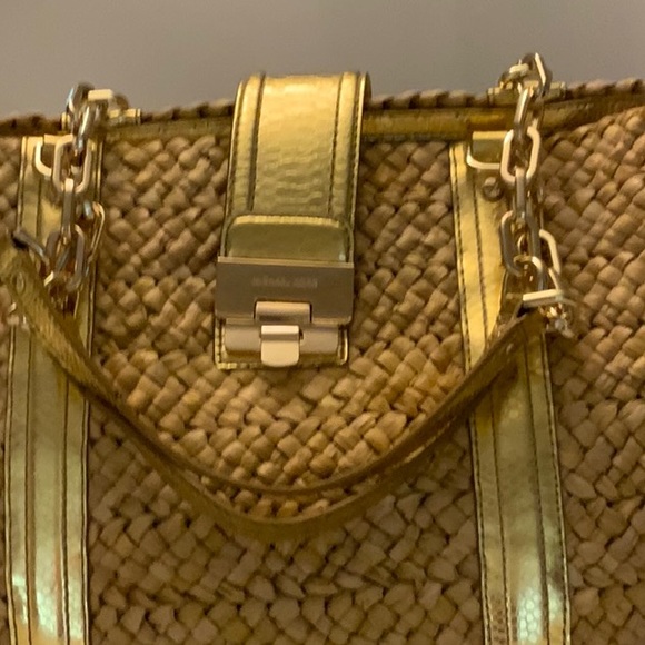 Pre owned Michael Kors Straw Bag w/gold Accents